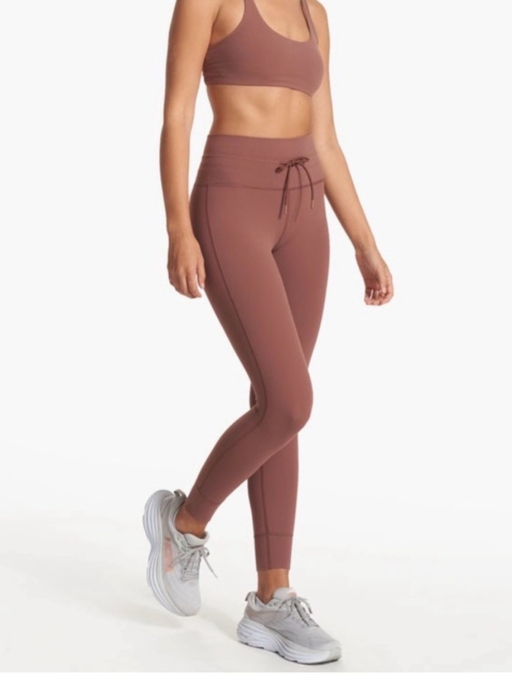 Vuori Daily Leggings Women’s M Hazelnut High Rise Drawstring Gym Yoga